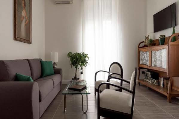 Italianway-Veniero Appartement Milaan Buitenkant foto